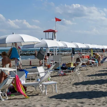 Daire Calmo 3dx Venedik-Lido